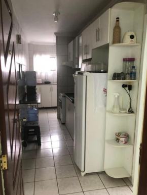 Apto Equipado e bem Localizado